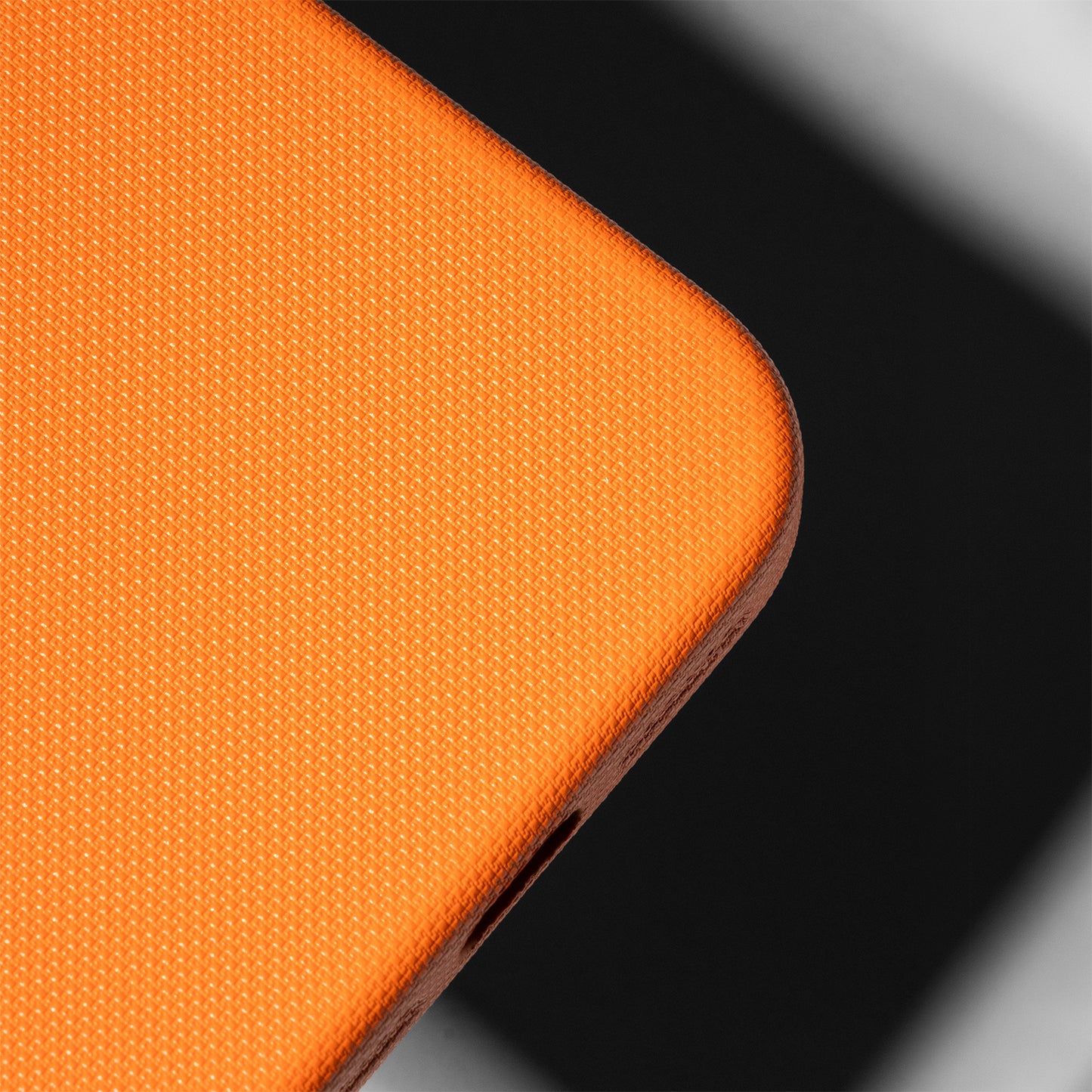 Etteri Elegant Mag case for iPhone 17 Pro Max 6,9" Orange