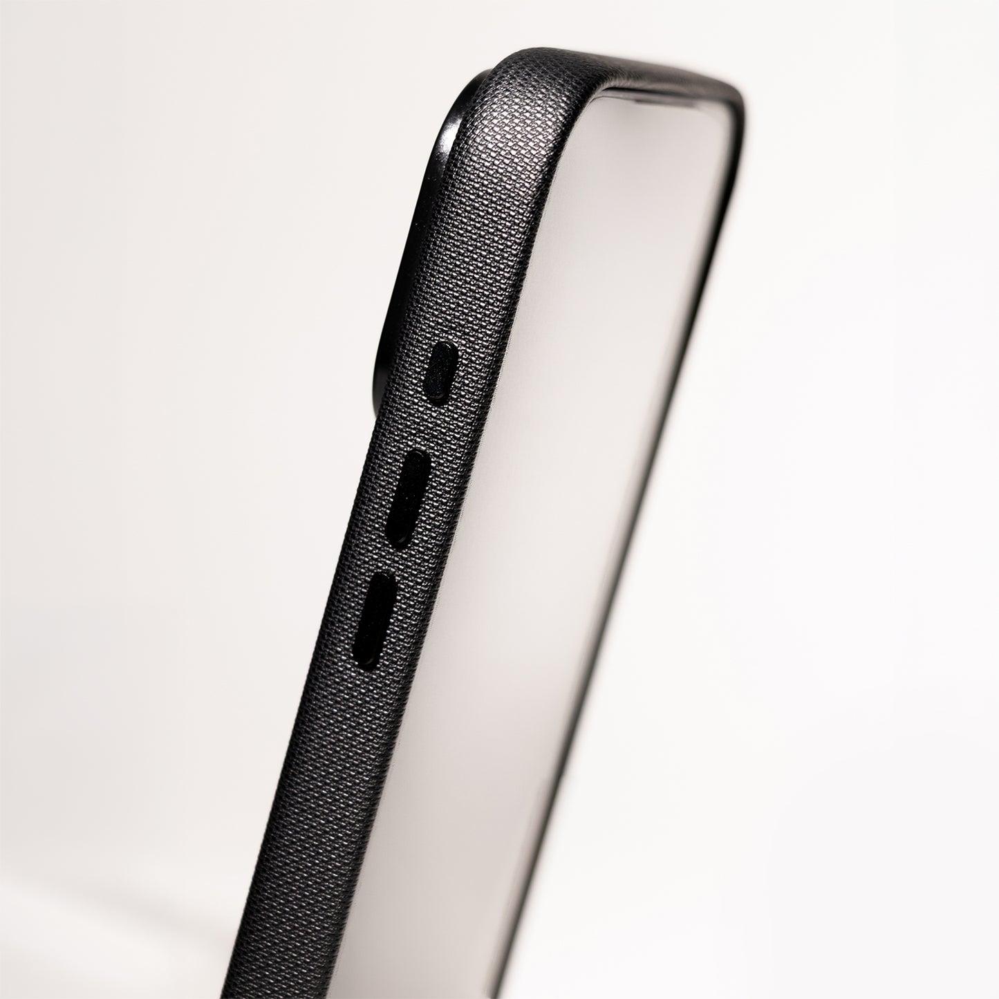 Etteri Elegant Mag case for iPhone 17 Pro 6,3" Black