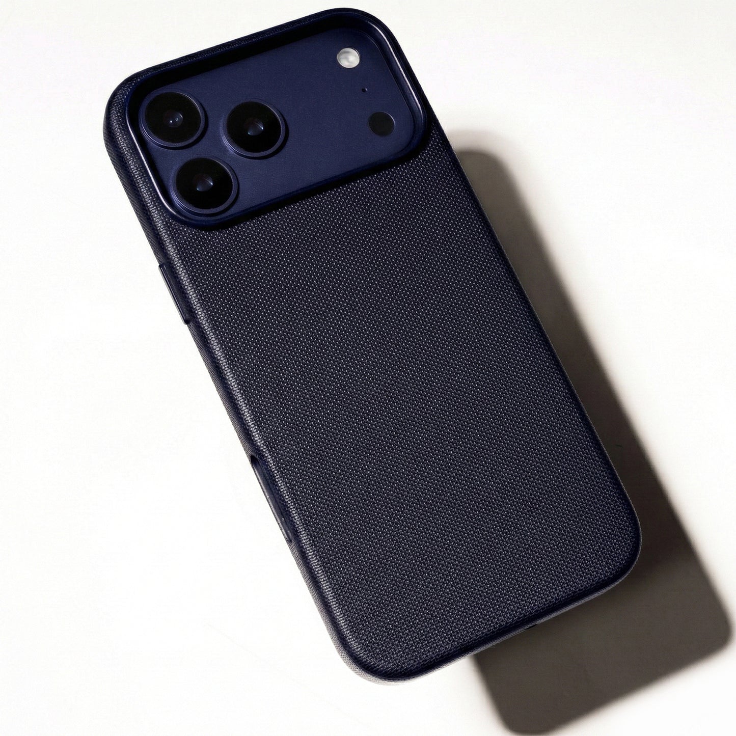 Etteri Elegant Mag case for iPhone 17 6,3" Dark Blue